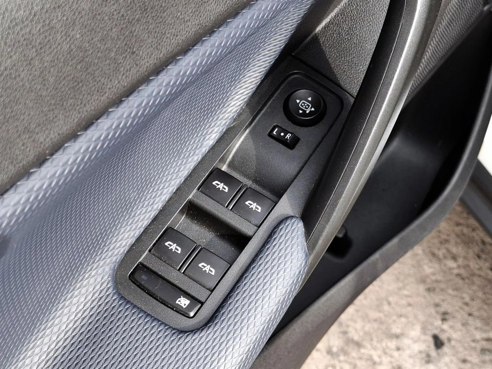 CHEVROLET TRACKER 1.5 2022 - Imagen 13 de 20