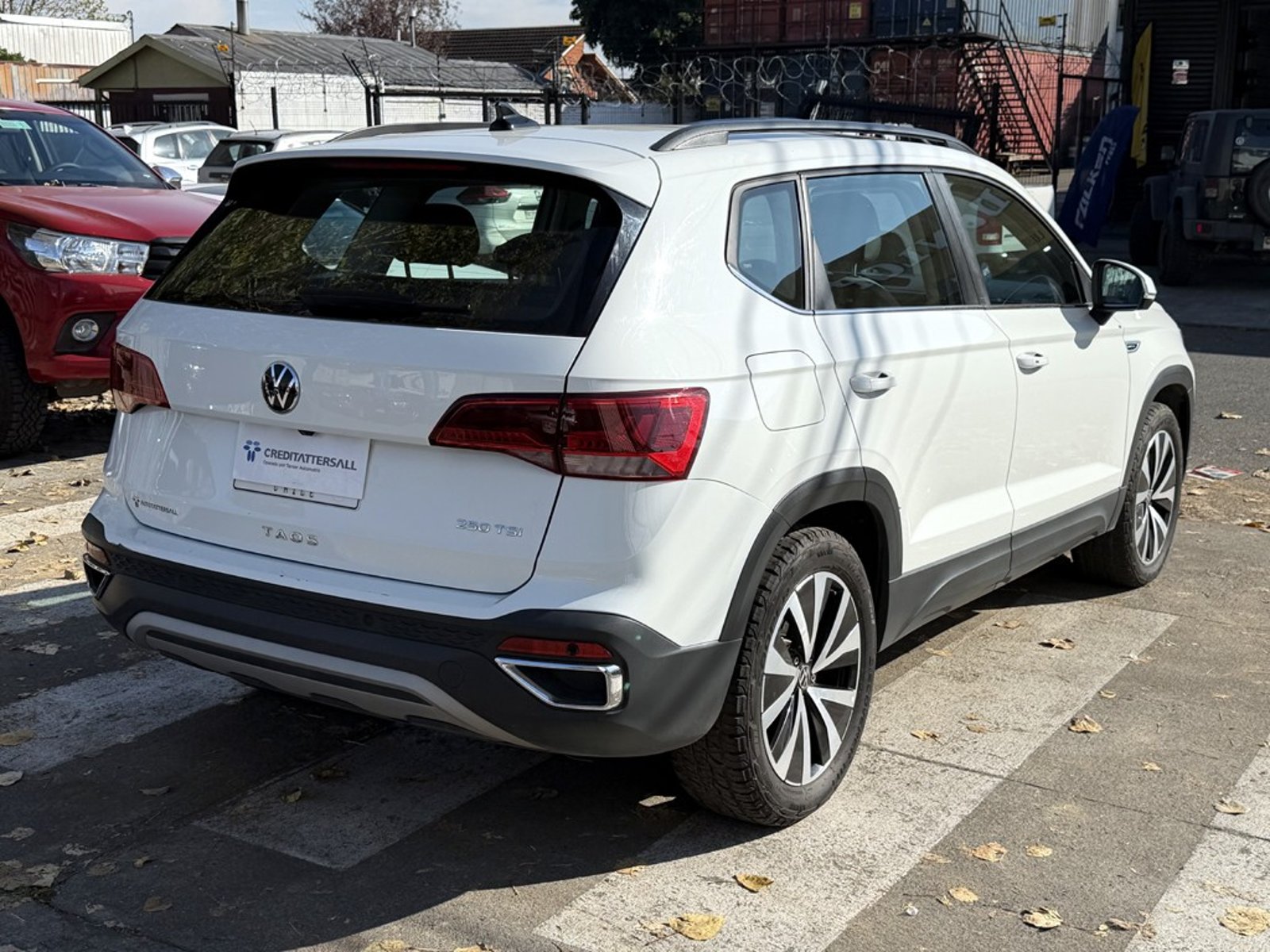 VOLKSWAGEN TAOS 1.4 TSI HIGHLINE 2025 - Imagen 8 de 20