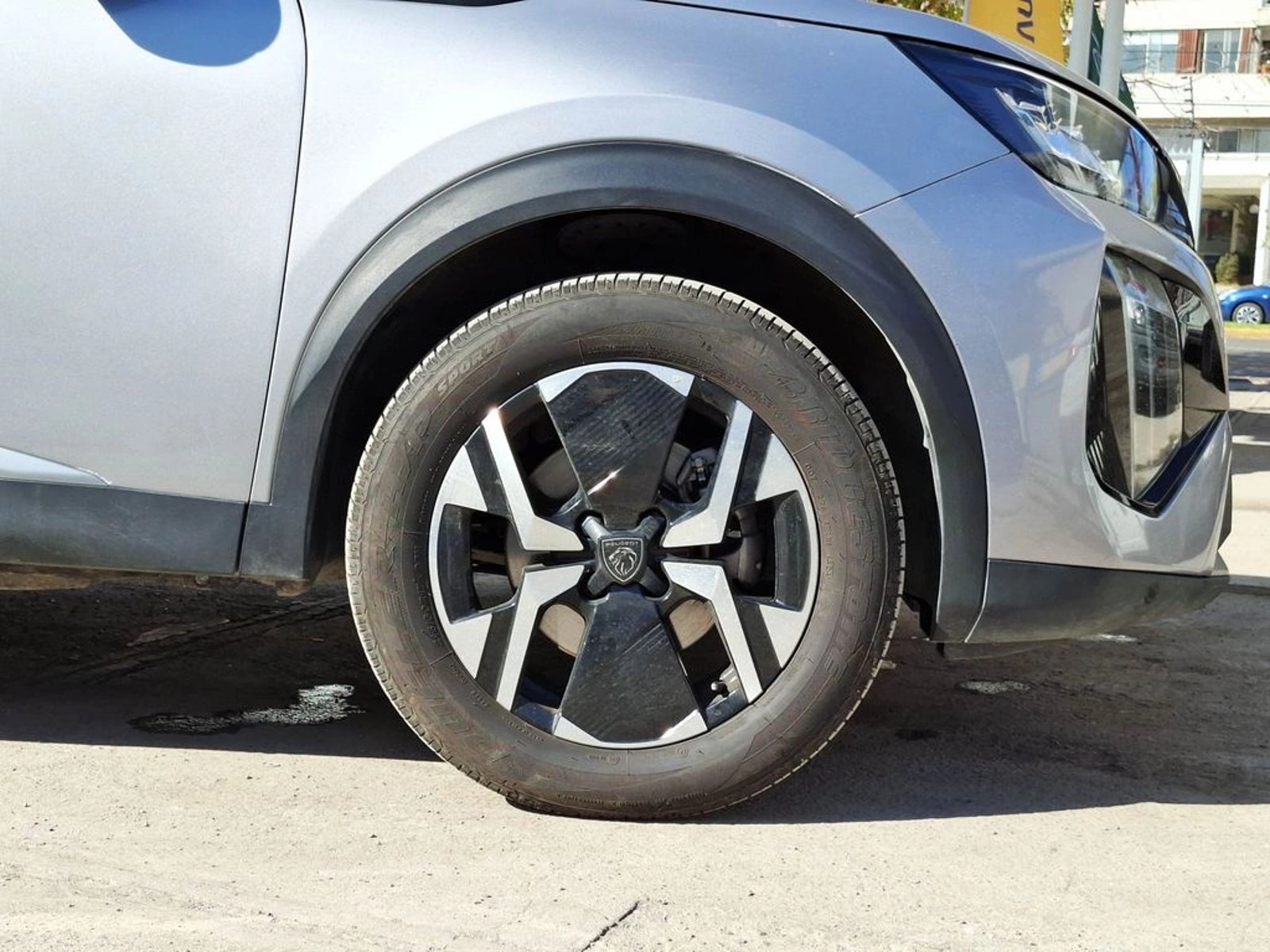 PEUGEOT 2008 1.5 2025 - Imagen 6 de 20