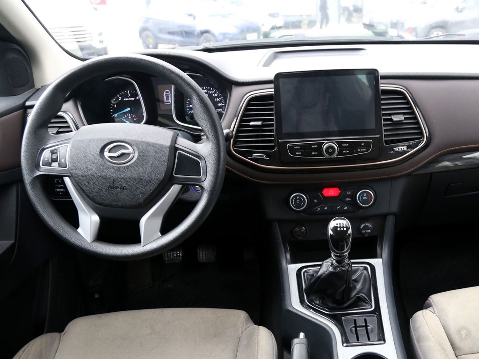 ZX Auto TERRALORD 2.5 LUX PLUS AT 4X4 DIESEL 2022 - Imagen 13 de 19
