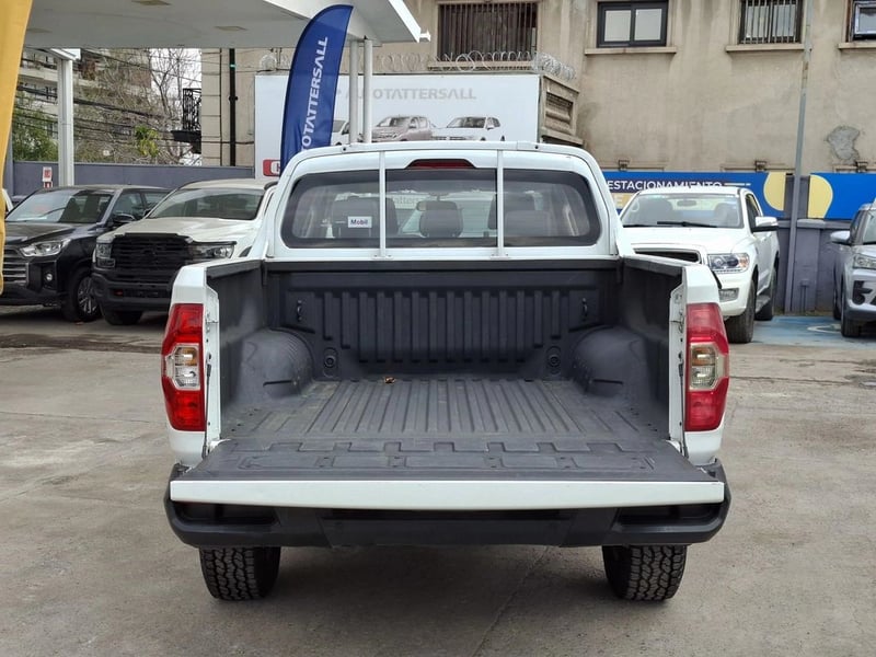 Maxus T60 2.0 DX 4X2 MT 2024 - Imagen 9 de 20