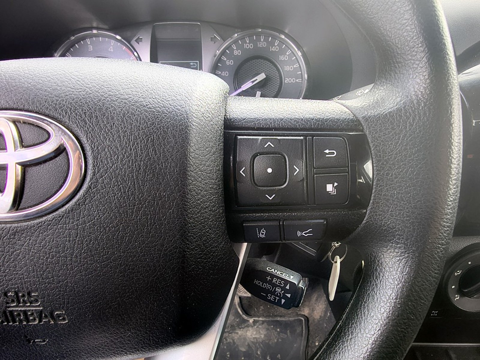 TOYOTA HILUX HILUX TSS 2.4 Diesel 4X2 T/M 2022 - Imagen 15 de 20