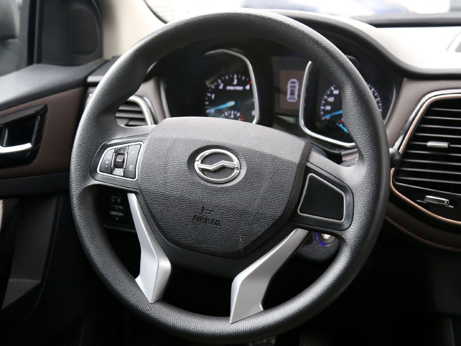 ZX Auto TERRALORD 2.5 LUX PLUS AT 4X4 DIESEL 2022 - Imagen 14 de 19