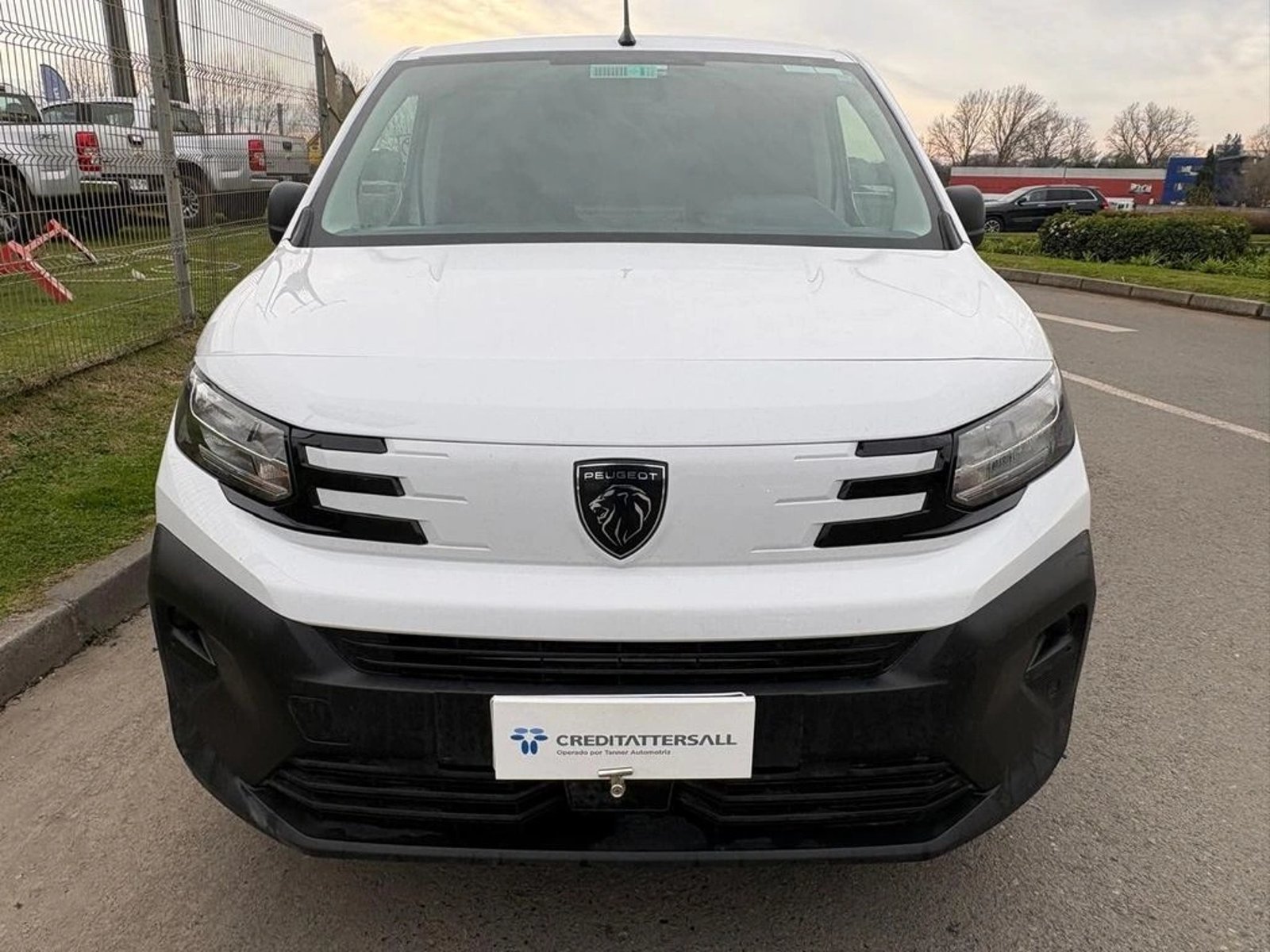 Peugeot PARTNER L1 HDI DIESEL 2025 - Foto 2 de 12