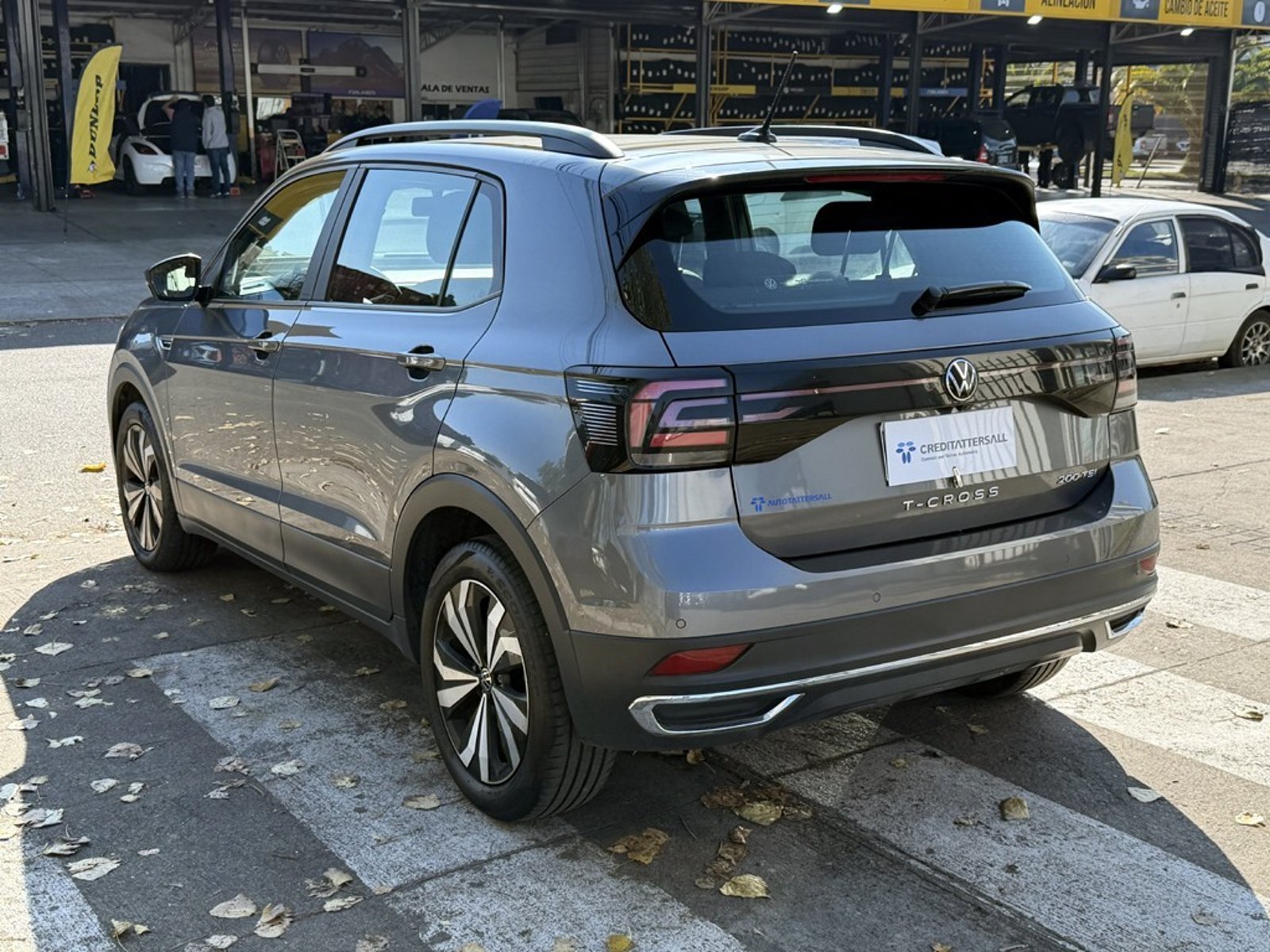 Volkswagen T-CROSS 1.0 TSI COMFORTLINE AT 2024 - Imagen 6 de 20