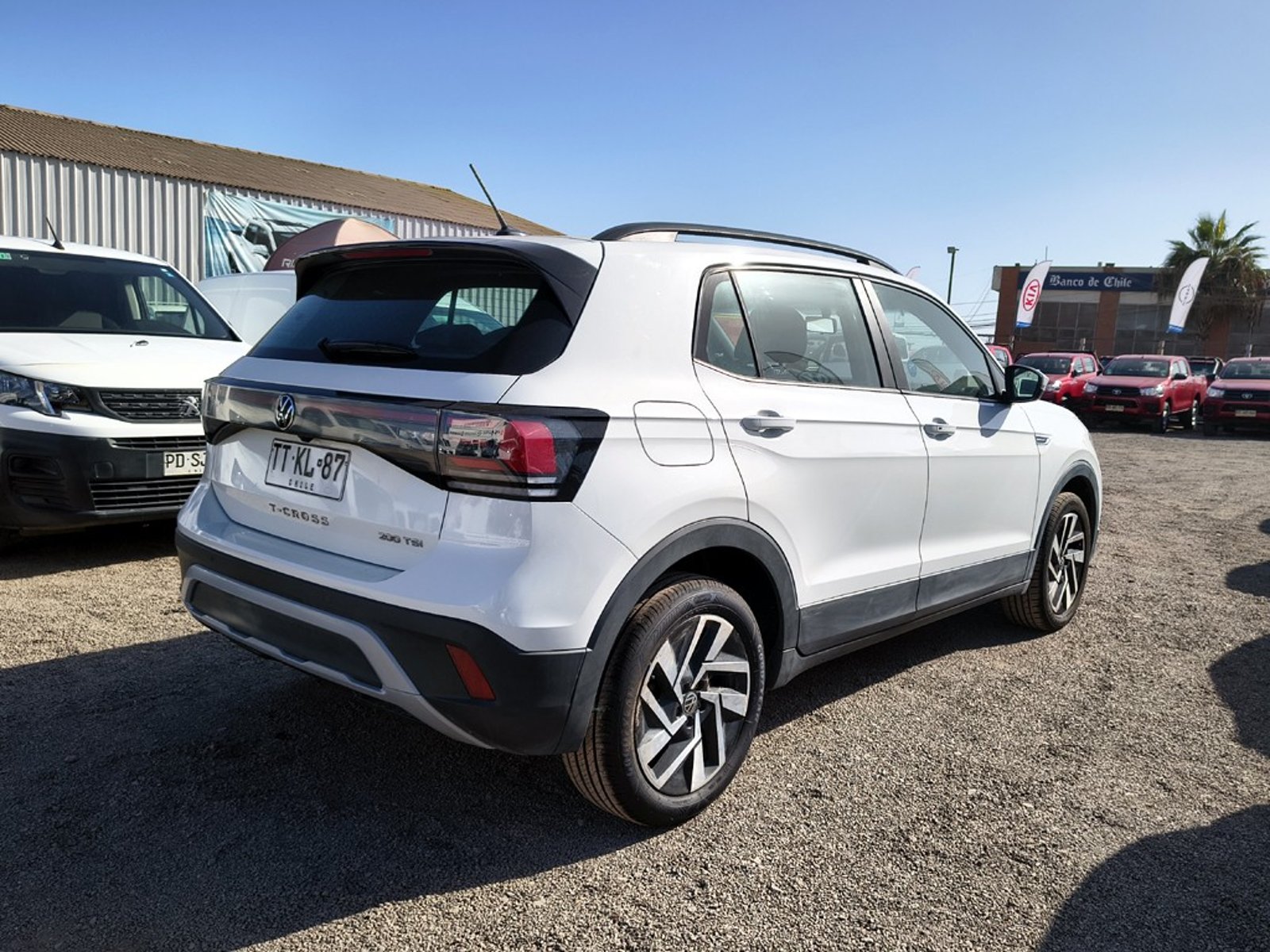VOLKSWAGEN T-CROSS T-CROSS 1.0 Gasolina 4x2 T/A 2025 - Imagen 7 de 20