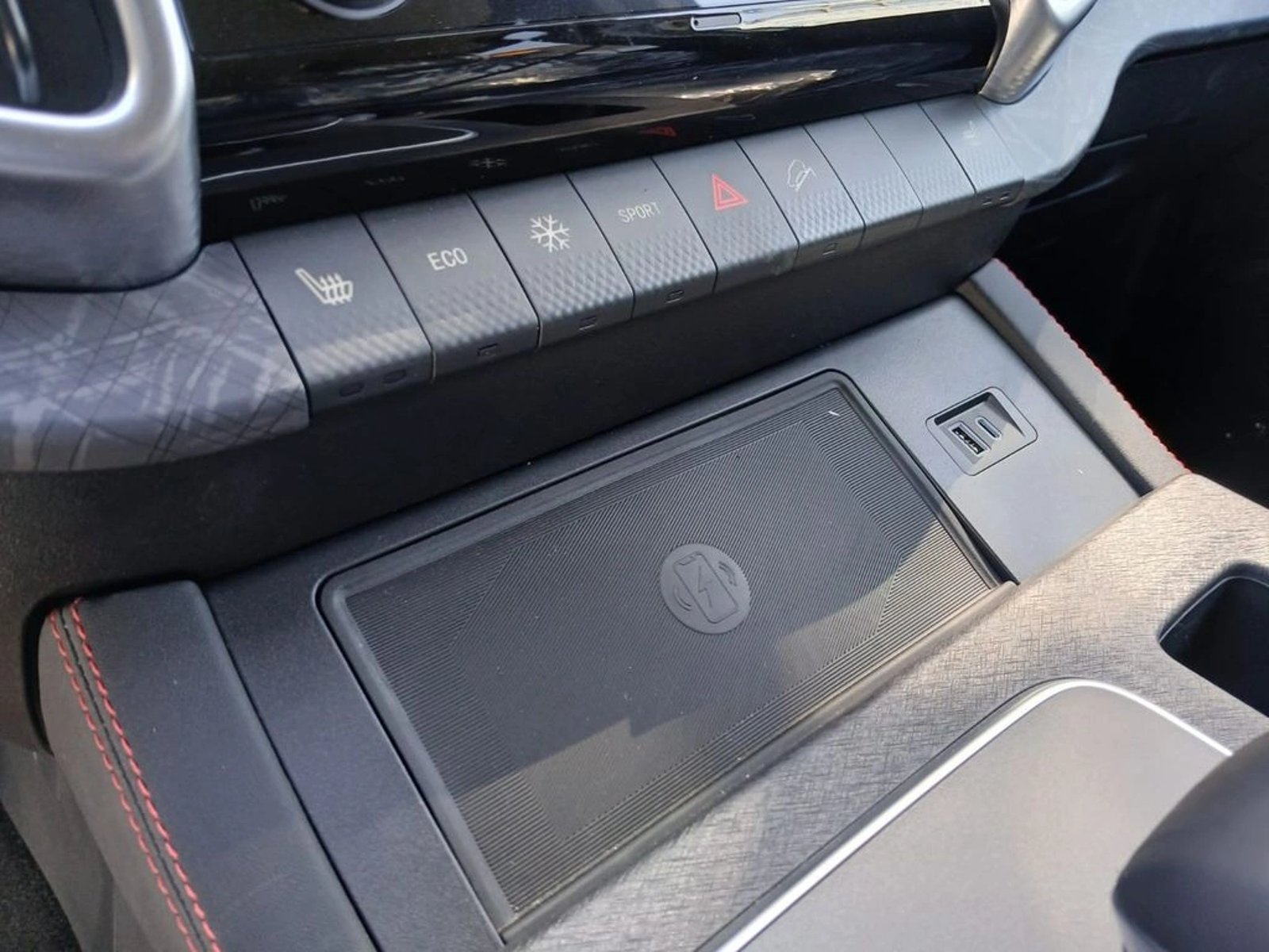 ZX AUTO GRAND LION CABINA DOBLE 4X4 AT 2.3 PRECIO + IVA 2026 - Imagen 14 de 20