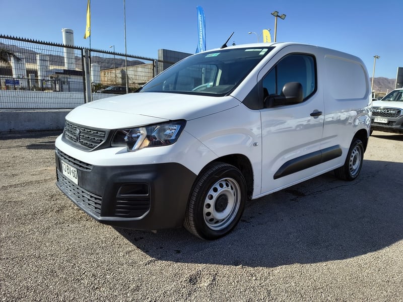 Peugeot PARTNER L1 BLUE HDI 2024
