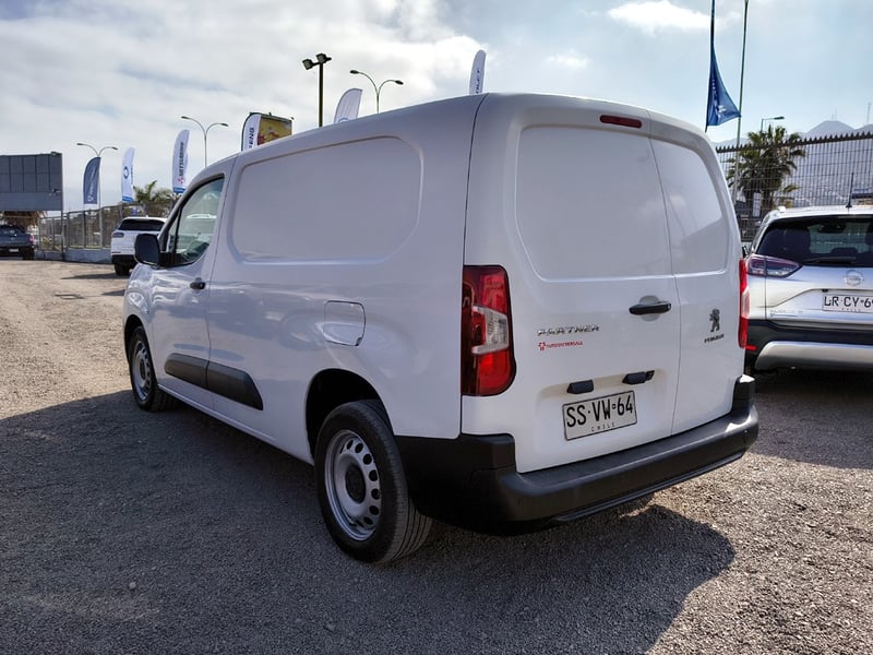 Peugeot PARTNER L2 1.6 Diesel 4x2 T/M 2023 - Imagen 7 de 18