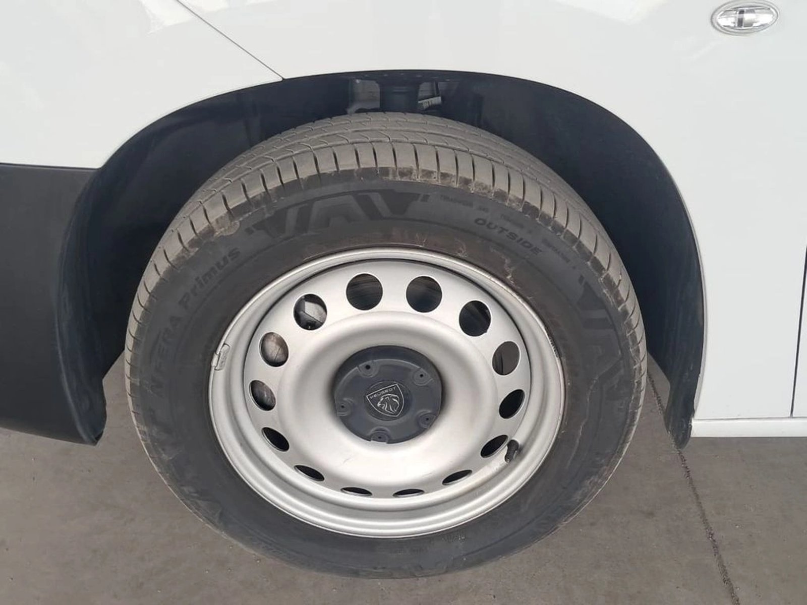Peugeot PARTNER L1 1.5 HDI 4X2 MT 2025 - Imagen 12 de 20