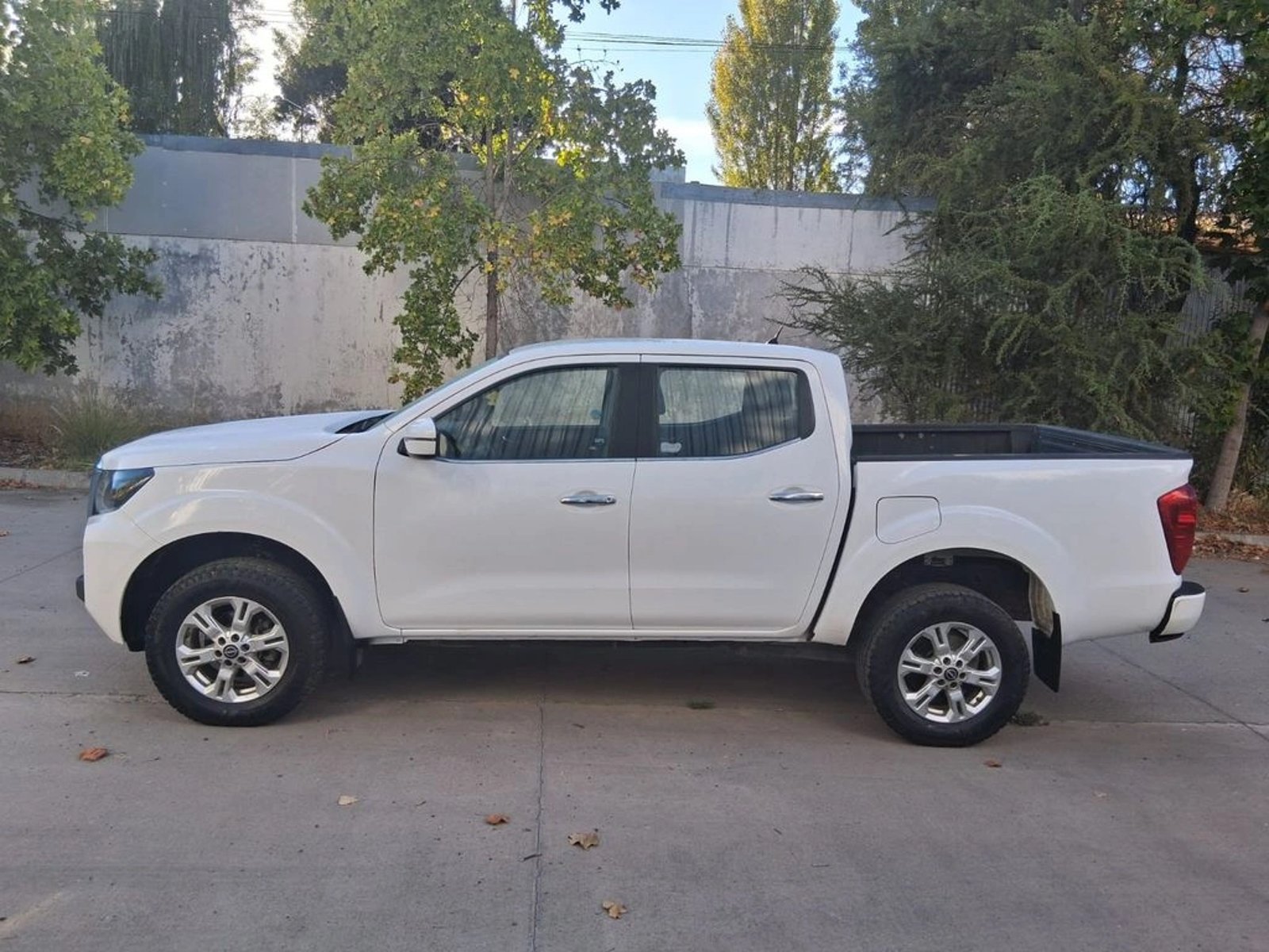 NISSAN NAVARA NAVARA 2.3 DC XE 6MT 2023 - Imagen 5 de 14