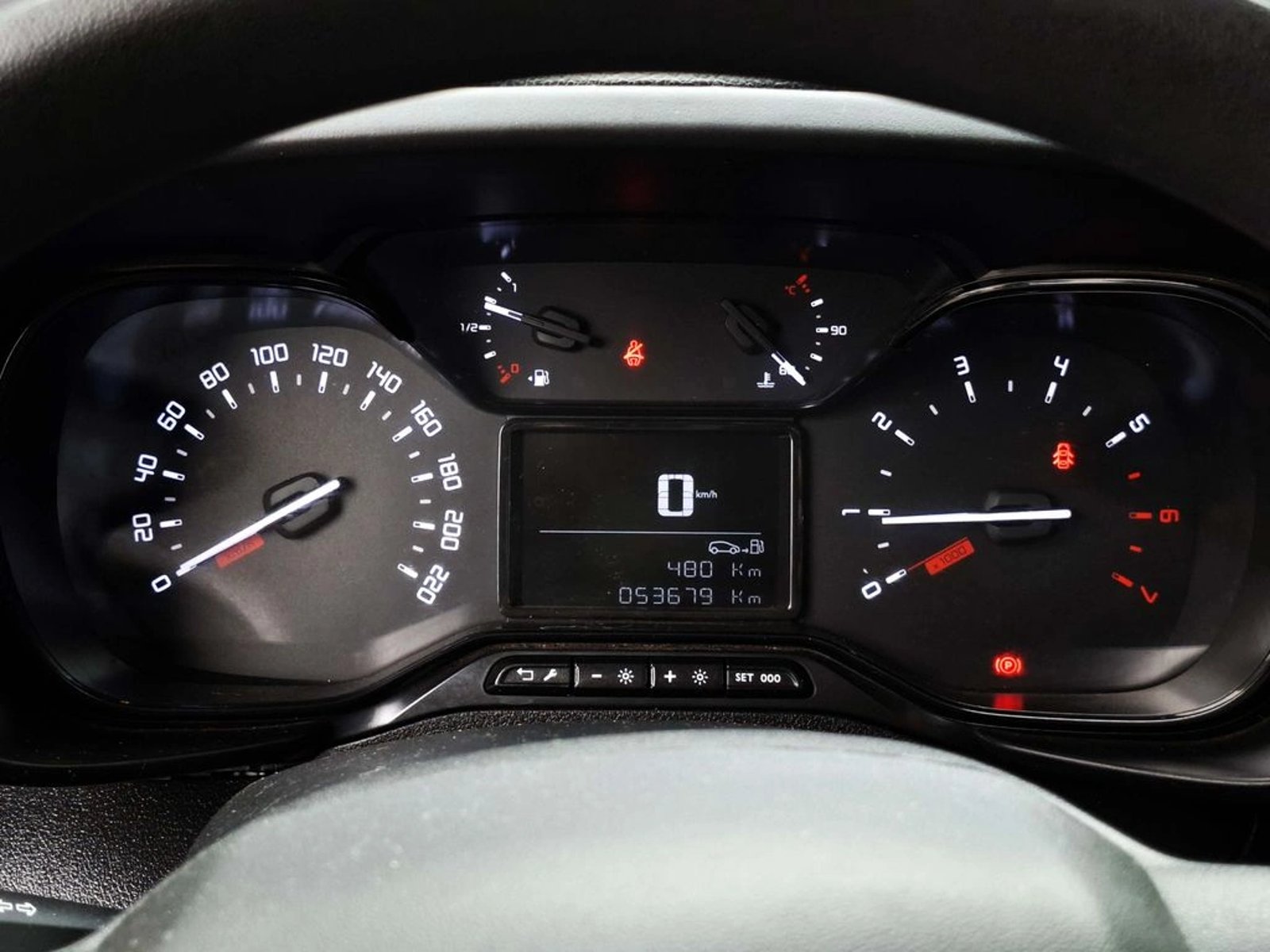 Citroën BERLINGO 1.5 2024 - Imagen 19 de 20
