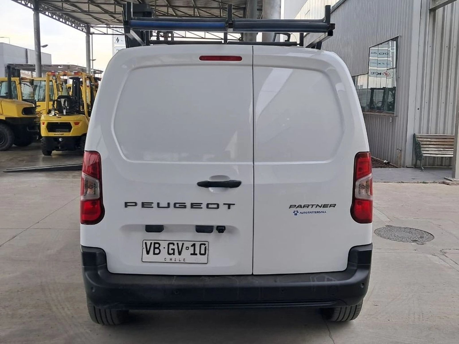 Peugeot PARTNER L1 1.5 HDI 4X2 MT 2025 - Imagen 7 de 20