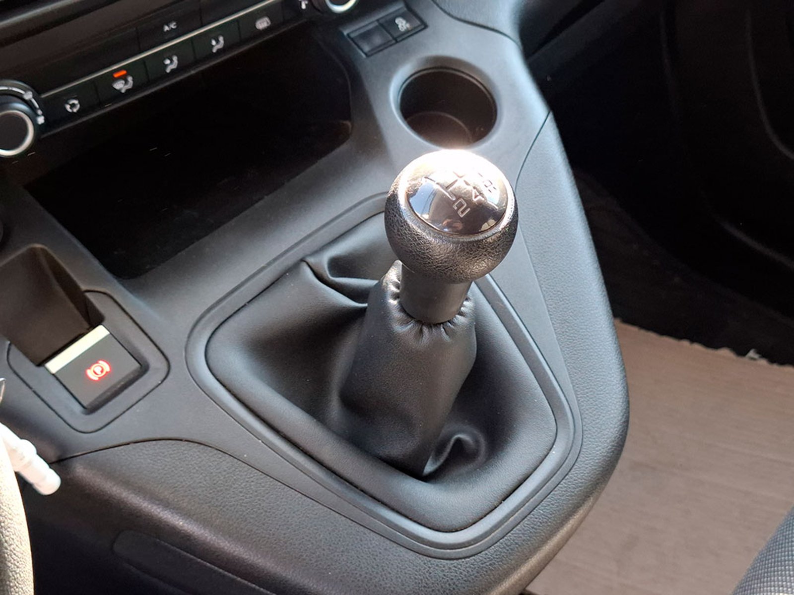 PEUGEOT PARTNER 1.6 L1 HDI 2021 - Imagen 16 de 20