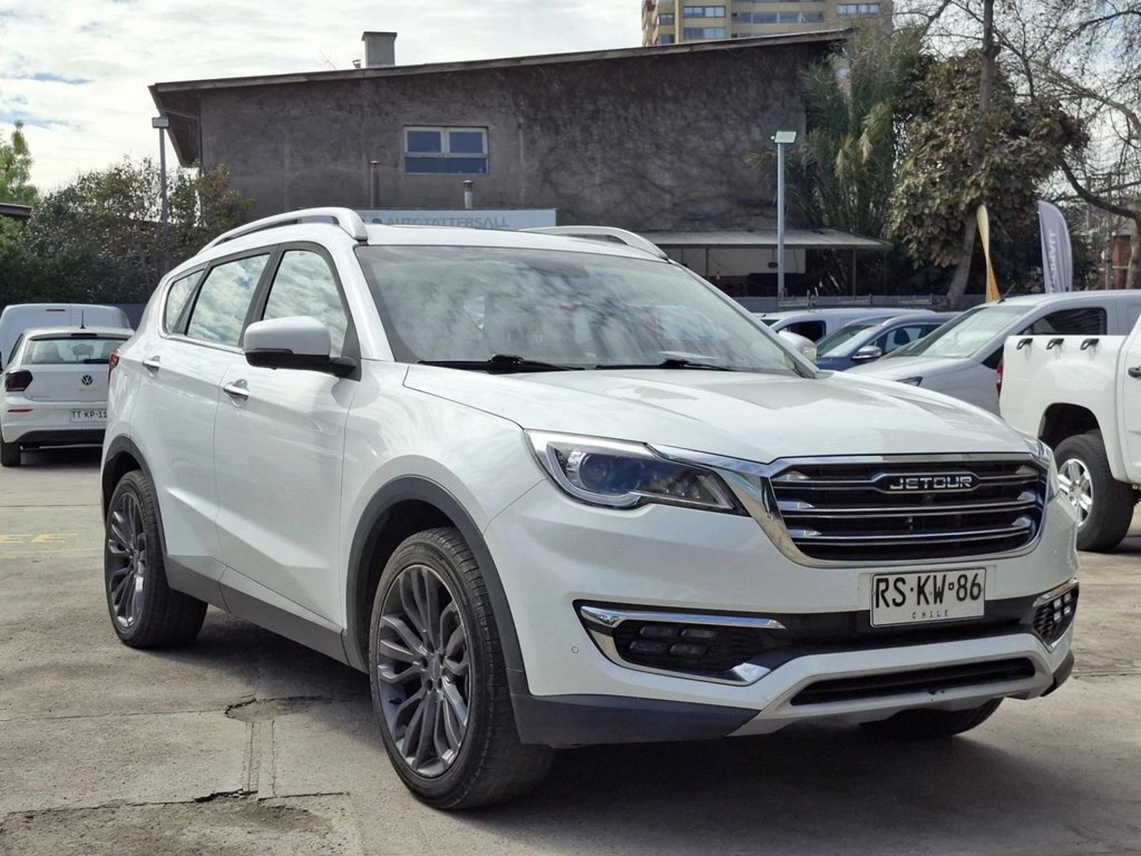 Jetour X70 1.5T GLX  AT 2022 - Imagen 3 de 20