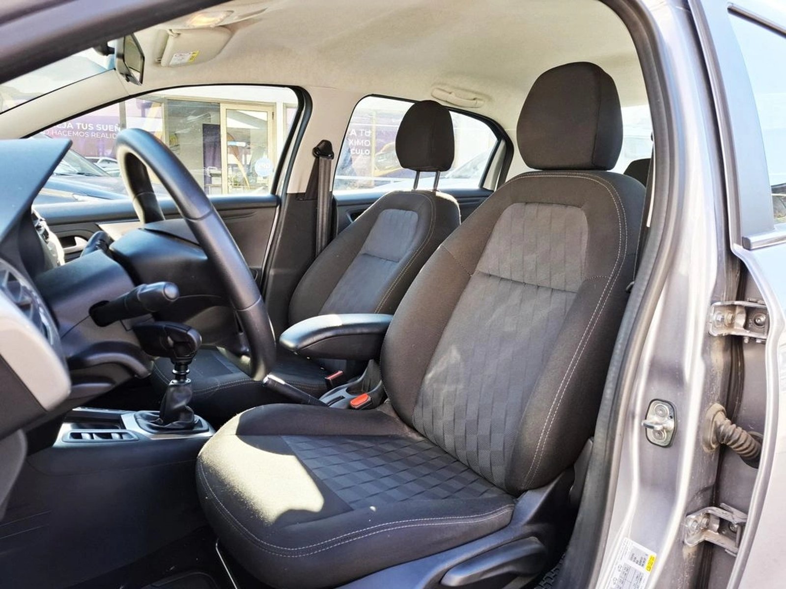CITROEN C-ELYSEE 1.5 2025 - Imagen 14 de 20