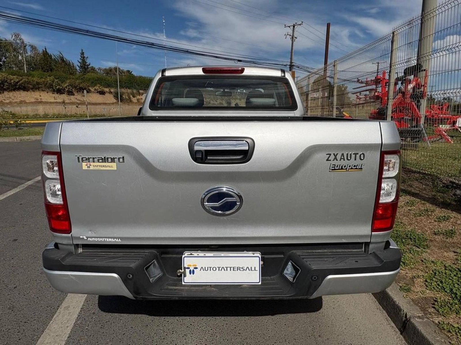 ZX AUTO TERRALORD DLX 4X4 MT DIESEL 2023 - Imagen 7 de 14