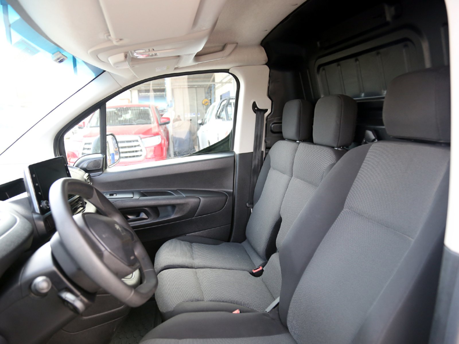 Peugeot PARTNER 1.5 L1 BLUEHDI 100 MT DIESEL 2024 - Imagen 14 de 20