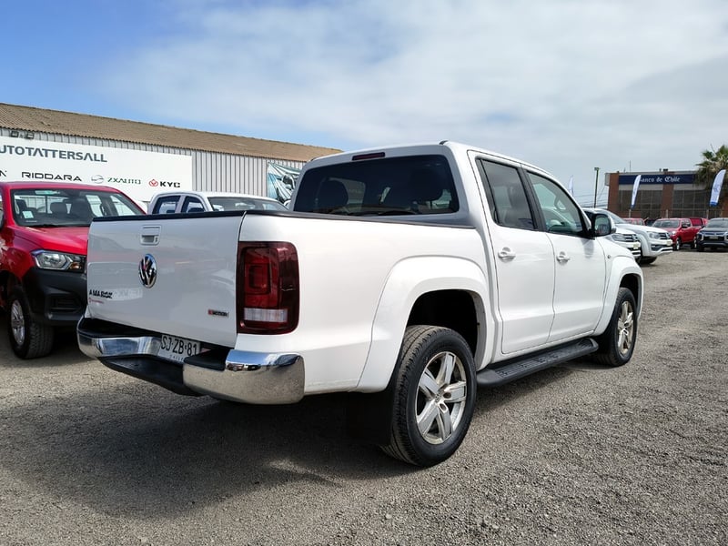 Volkswagen AMAROK 2.0 Diesel 4x4 T/A 2023 - Imagen 6 de 20
