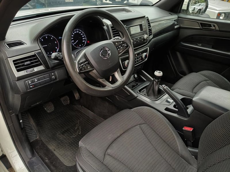 SsangYong MUSSO 2.2 4X2 MT 2022 - Imagen 16 de 20