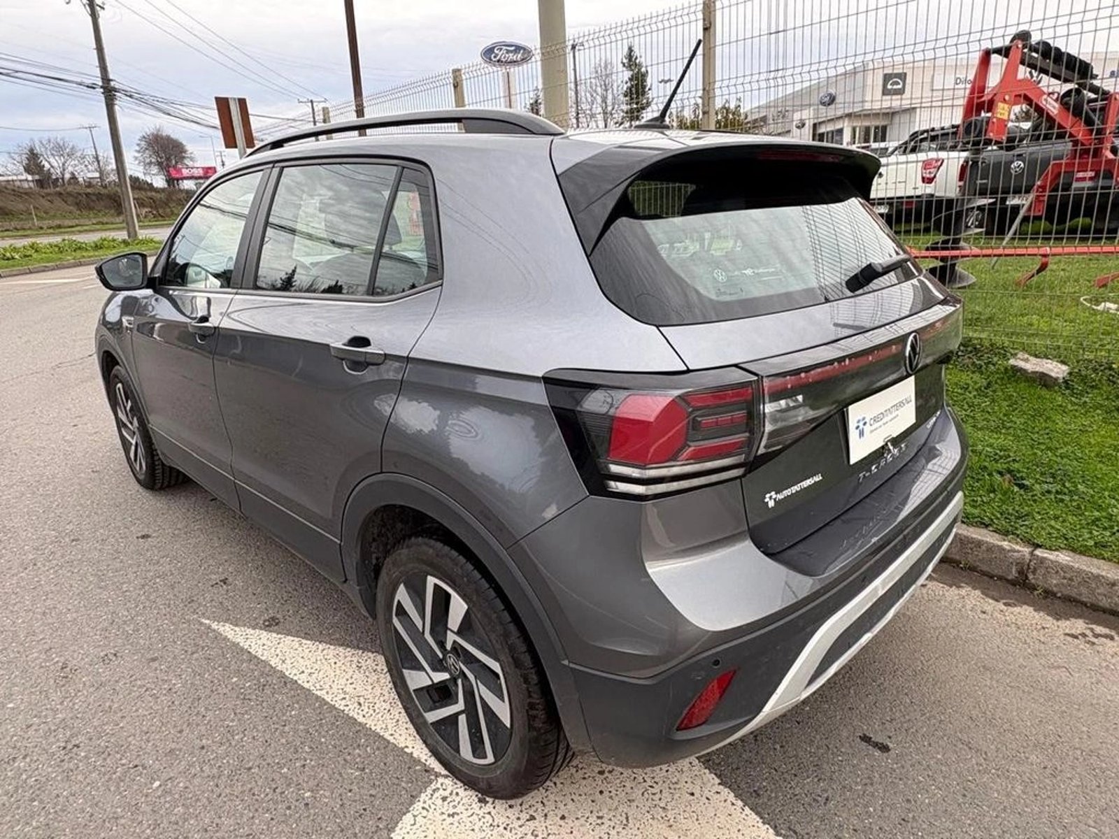 Volkswagen T-CROSS 1.0 TSI COMFORTLINE AT 2025 - Imagen 6 de 12