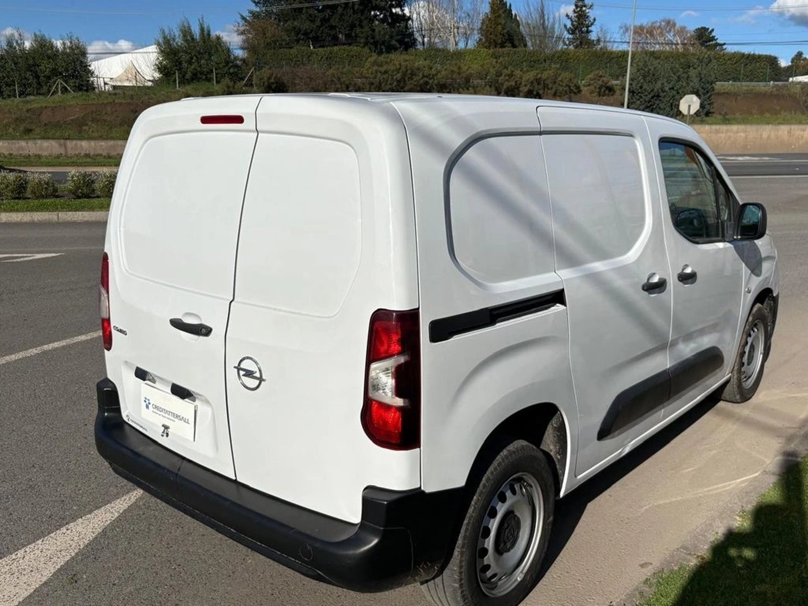 Opel COMBO 1.5 TD E6 2023 - Imagen 5 de 11
