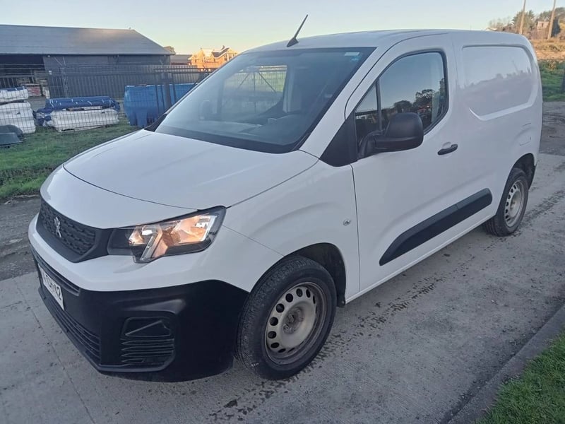 Peugeot PARTNER PARTNER 1.5 2023
