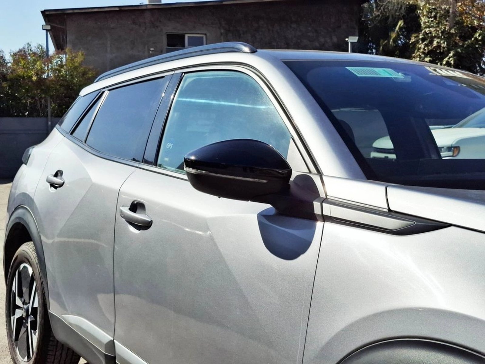 PEUGEOT 2008 1.5 2025 - Imagen 5 de 20