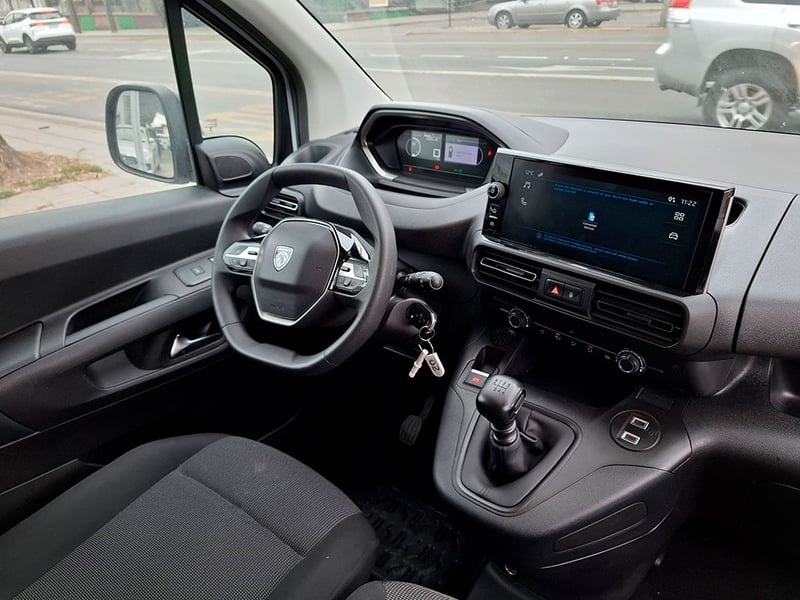 Peugeot PARTNER PARTNER L1 1.5 Diesel 4X2 T/M 2025 - Imagen 8 de 20