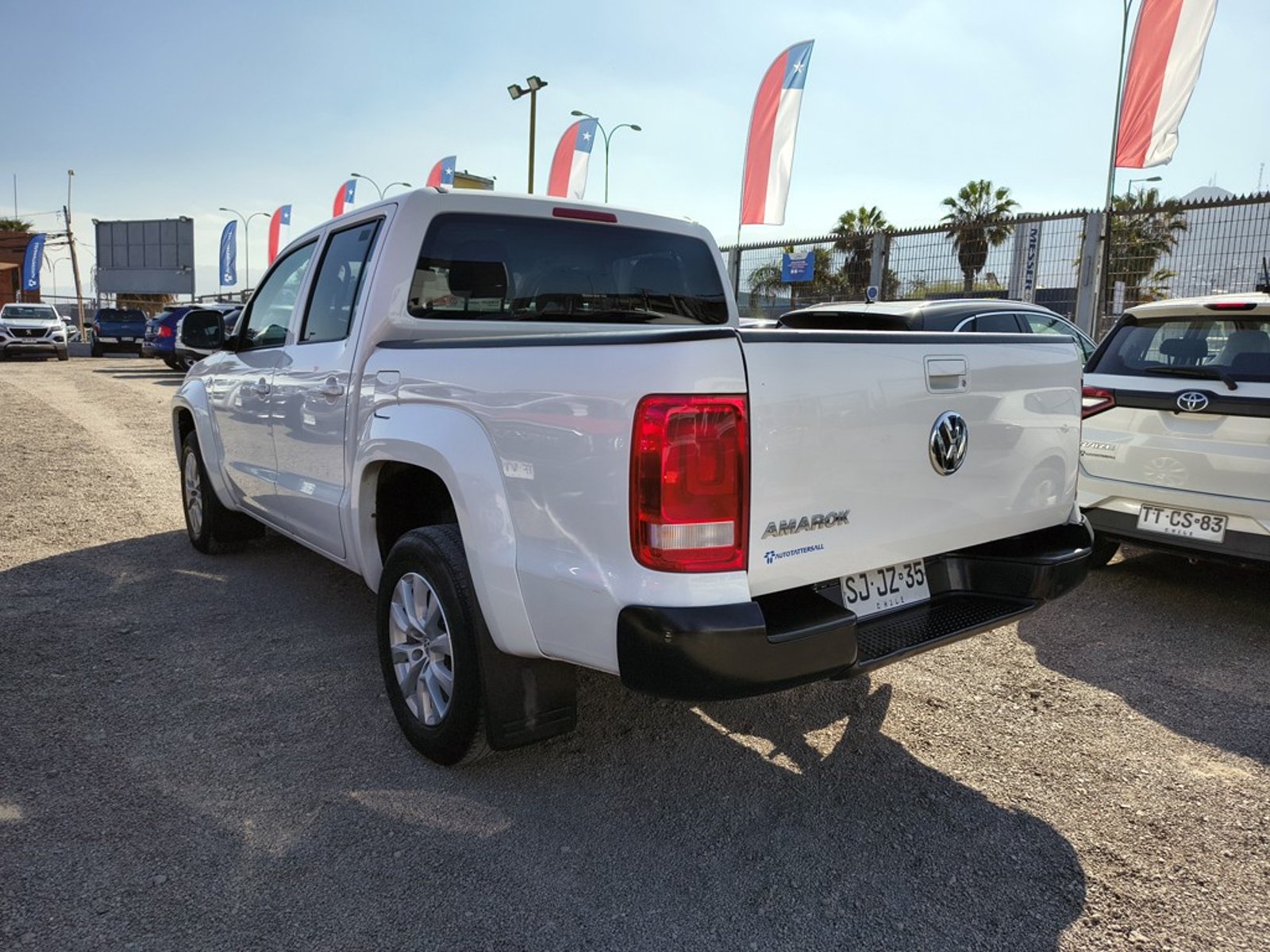 Volkswagen AMAROK 2.0 Diesel 4x2 T/M 2023 - Foto 4 de 20