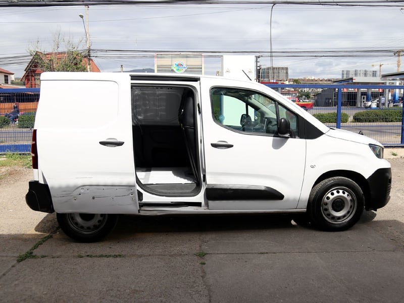 Peugeot PARTNER L1 BLUE HDI 100 1.5 2024 - Imagen 6 de 20
