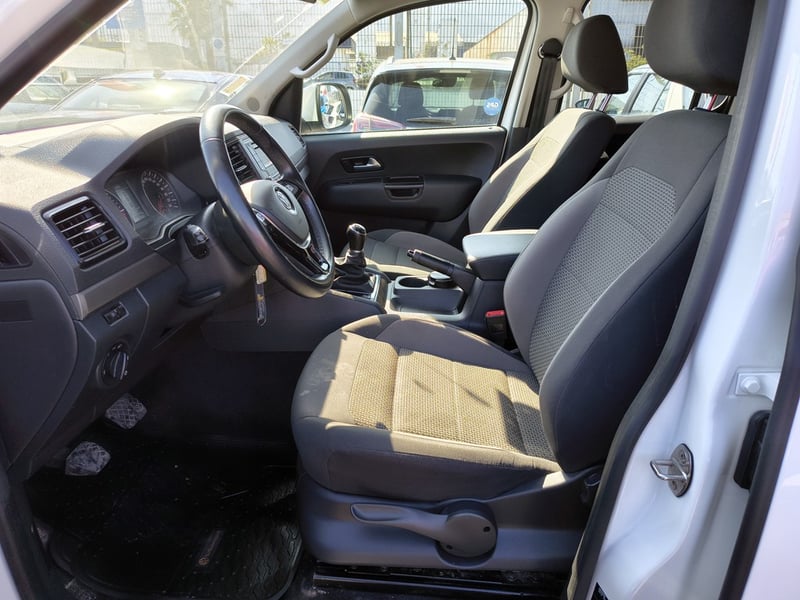 Volkswagen AMAROK 2.0 Diesel 4x2 T/M 2023 - Imagen 9 de 20