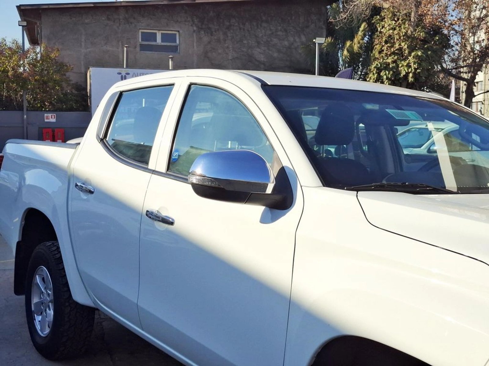 Mitsubishi L200 2.4 2023 - Foto 4 de 20