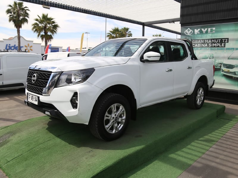 Nissan NAVARA 2.3 XE MT 4X4 2024