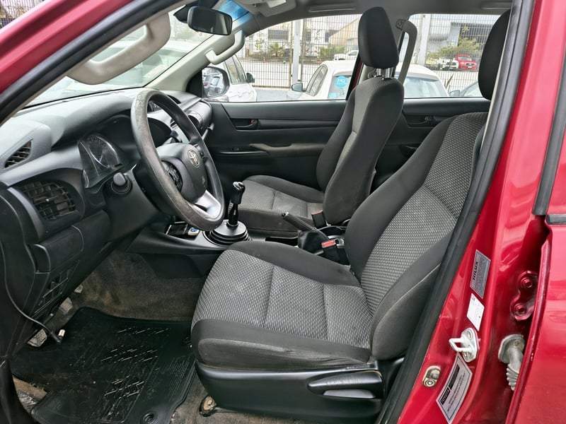 Toyota HILUX HILUX TSS 2.4 Diesel 4X2 T/M 2022 - Imagen 9 de 20