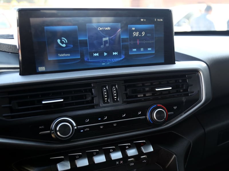 Peugeot LANDTREK MT 1.9 DIESEL 2023 - Imagen 18 de 20