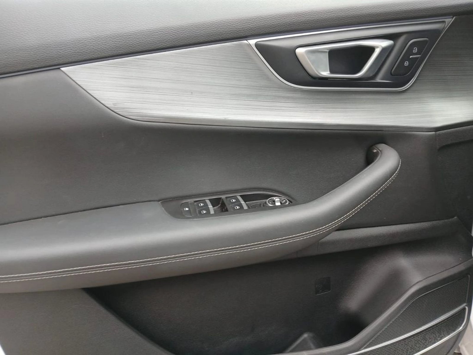 Chery TIGGO 7 PRO GLX 1.5T AT 4X2 2023 - Imagen 10 de 18