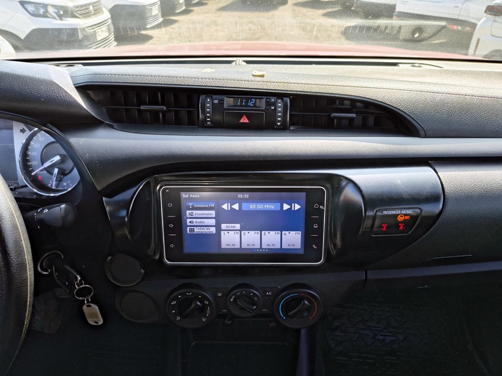 TOYOTA HILUX HILUX TSS 2.4 Diesel 4X2 T/M 2021 - Imagen 16 de 19