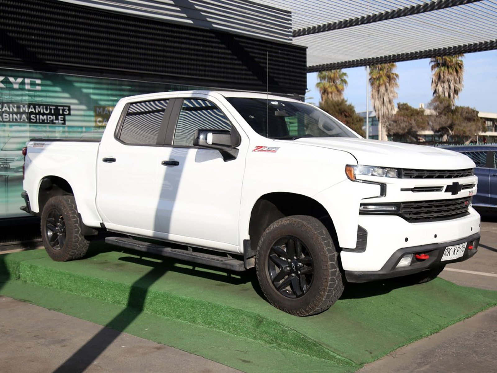 CHEVROLET SILVERADO 5.3 LT AT 4X4 2022 - Imagen 3 de 20