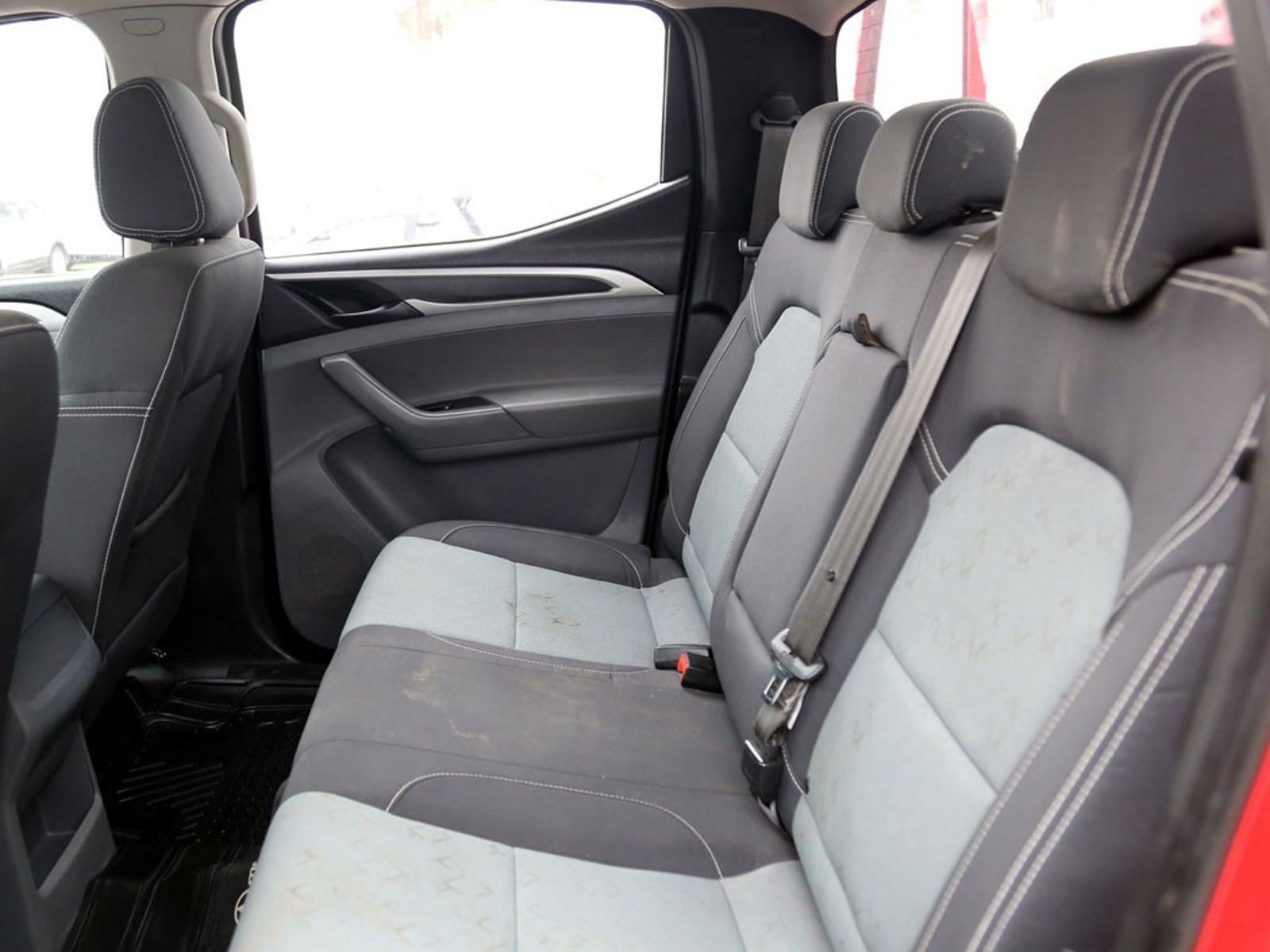 Maxus T60 2.0 4X4 MT DIESEL 2024 - Imagen 18 de 19