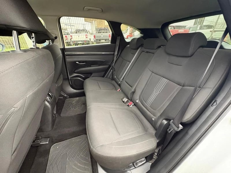 Hyundai TUCSON NX4 2.0 MPI 4X2 2024 - Imagen 10 de 12