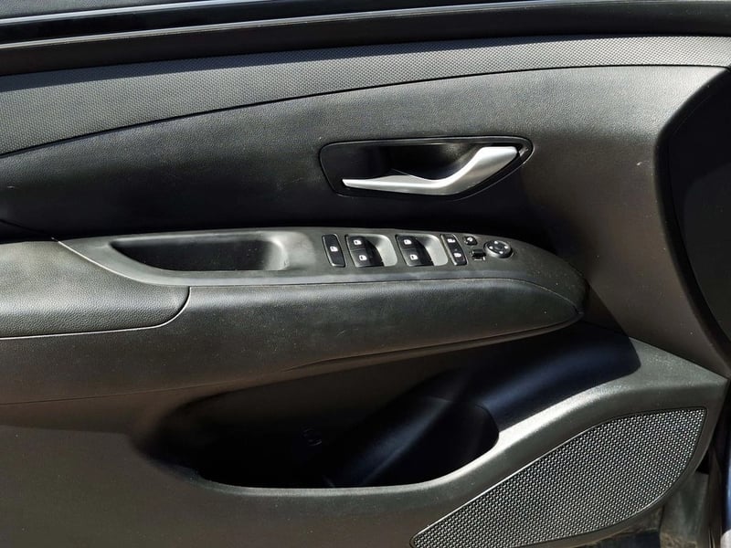 Hyundai TUCSON NX4 2.0 AT PLUS 4WD 2025 - Imagen 11 de 20