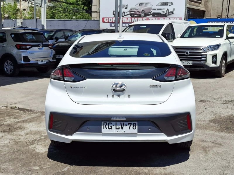 Hyundai IONIQ EV ELECTRICO 2021 - Imagen 9 de 20