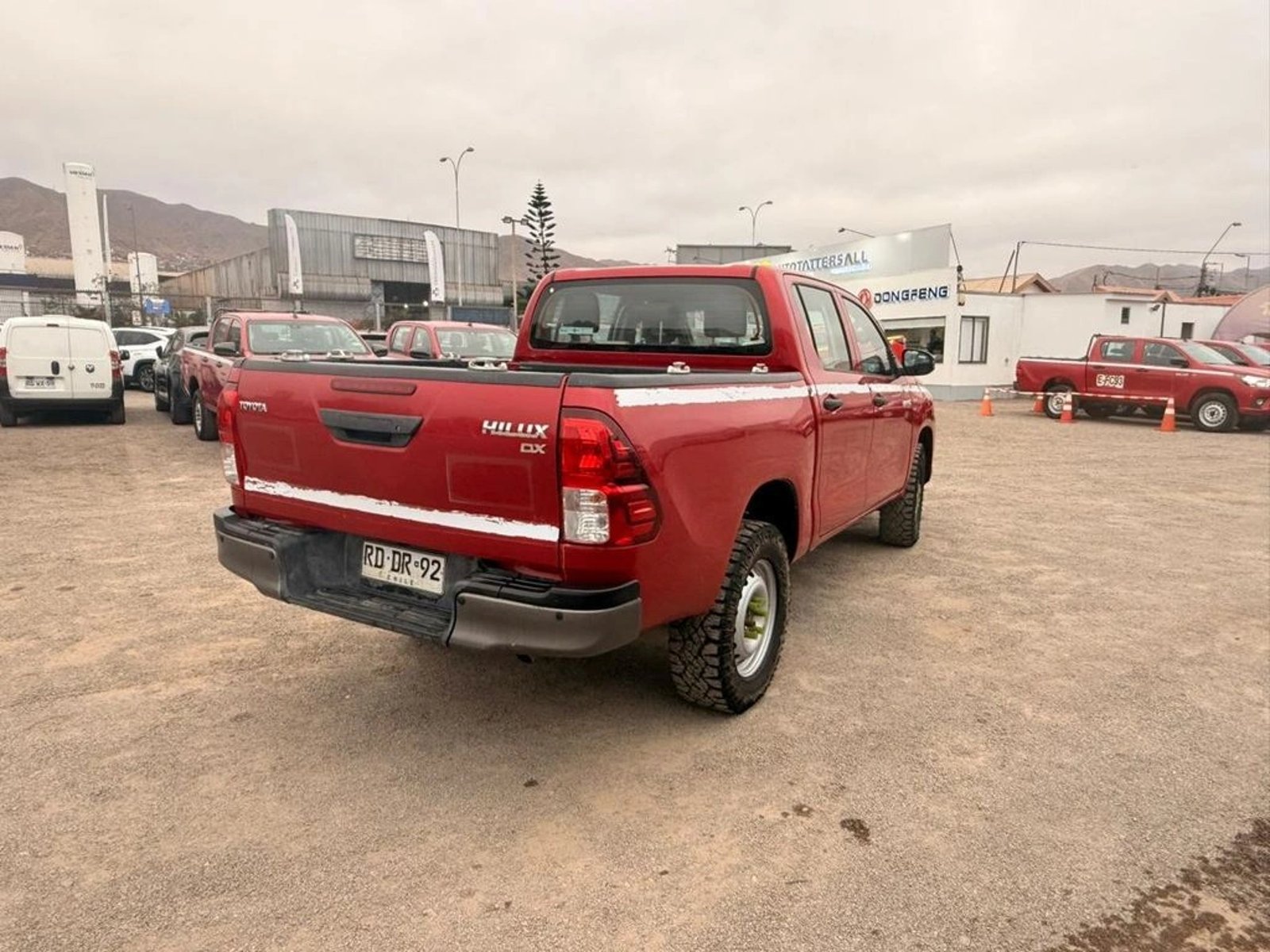 TOYOTA HILUX TSS 2.4 Diesel 4X4 T/M 2021 - Foto 5 de 14