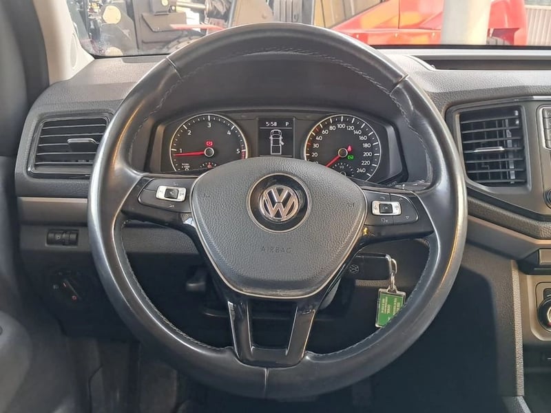 Volkswagen AMAROK COMFORTLINE AT 4X4 2.0 2023 - Imagen 19 de 20