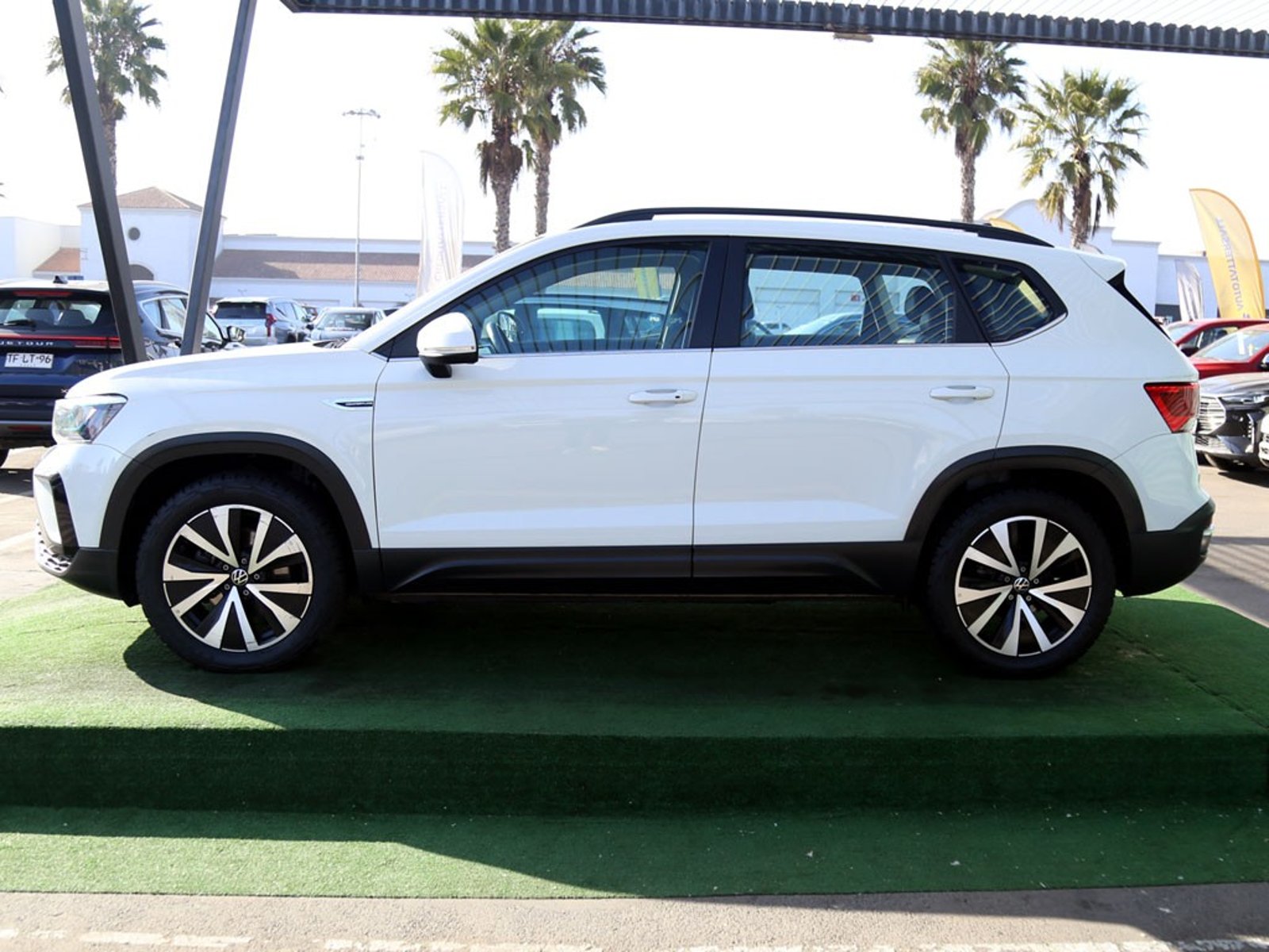 VOLKSWAGEN TAOS 1.4 TSI COMFORTLINE 4X2 AT 5P 2025 - Imagen 5 de 20