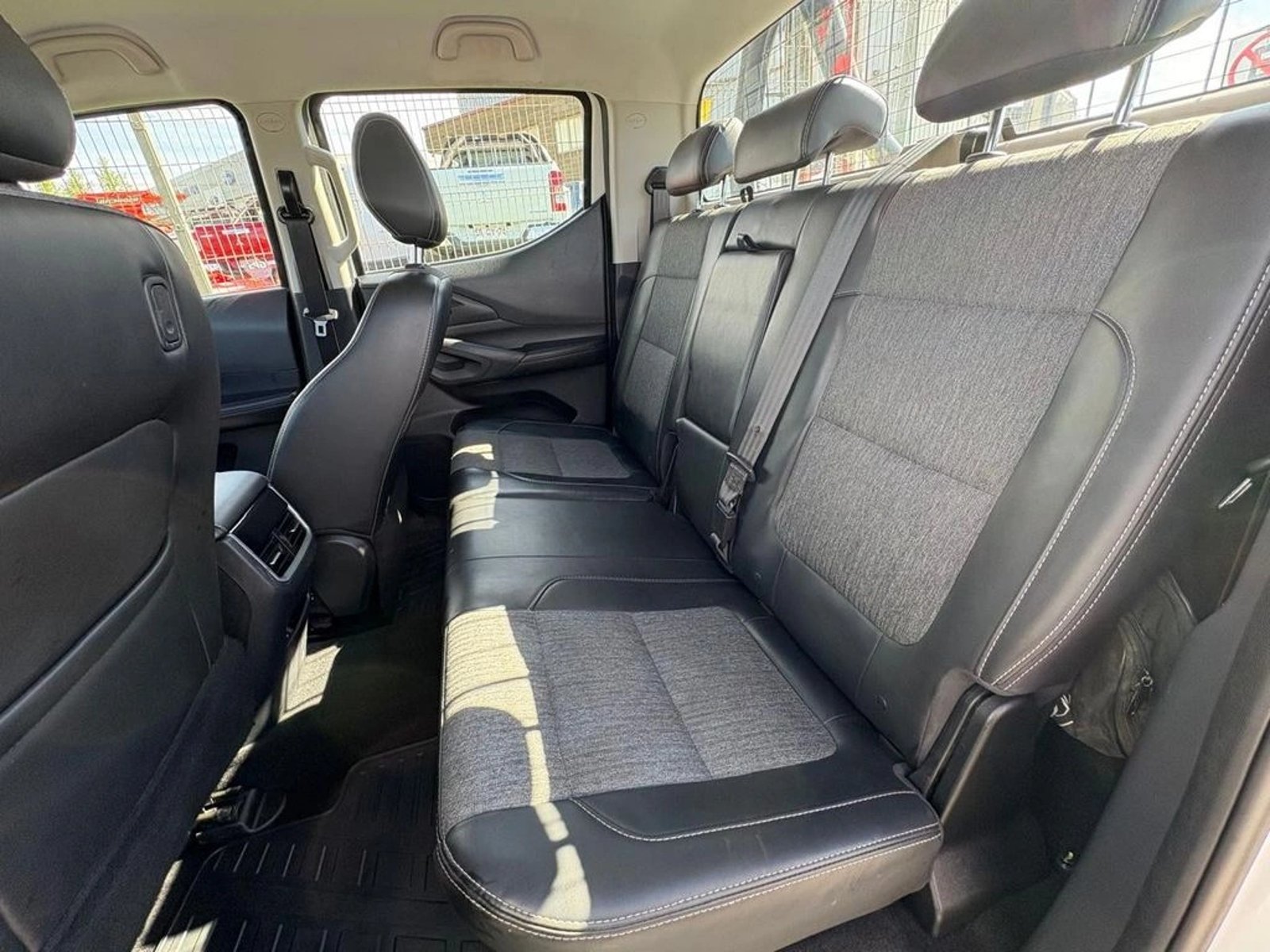 PEUGEOT LANDTREK 4X2 1.9 MT 2023 - Imagen 11 de 12