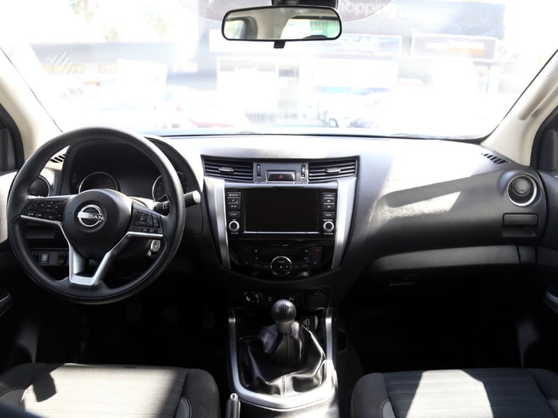 Nissan NAVARA 2.3 XE MT 4X4 2024 - Imagen 15 de 20