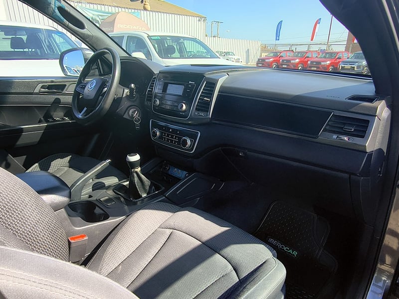 SsangYong MUSSO GRAND MUSSO 2.2 Diesel 4x2 T/M 2022 - Imagen 19 de 20