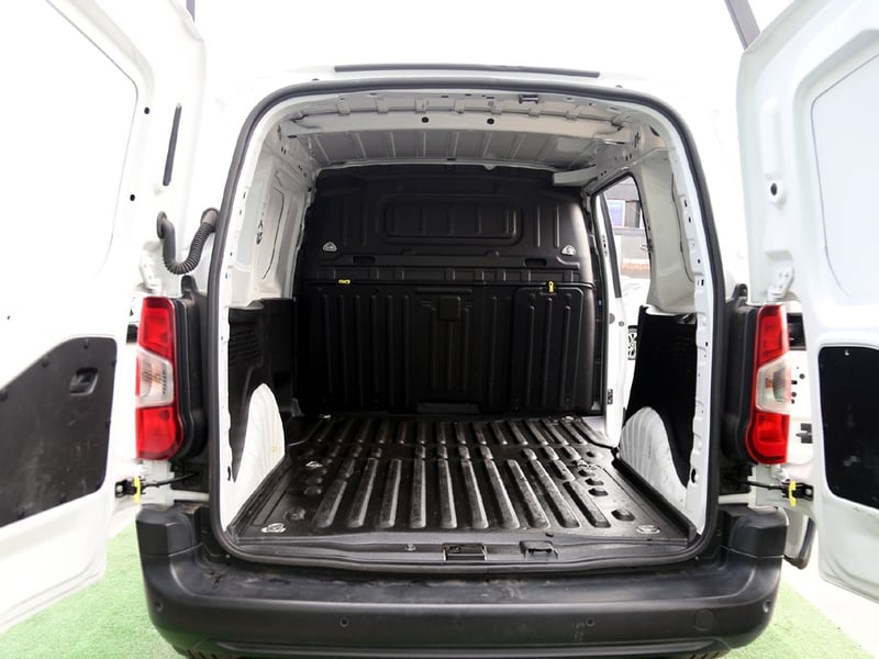 Peugeot PARTNER BLUEHDI 1.5 2023 - Imagen 8 de 20